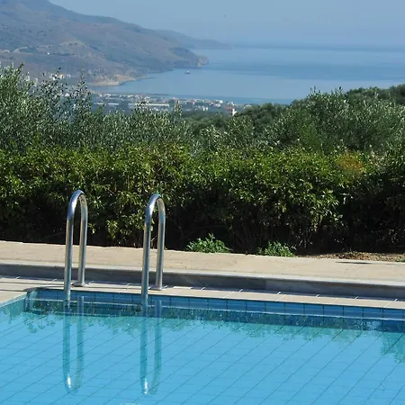 In Guest - Traditional For Relaxation And Rejuvenation Guest house